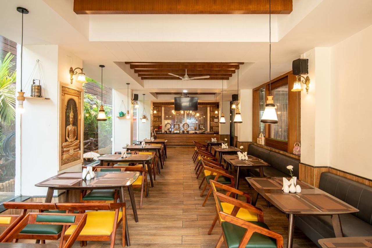 M Square Hotel Haydarabad Dış mekan fotoğraf